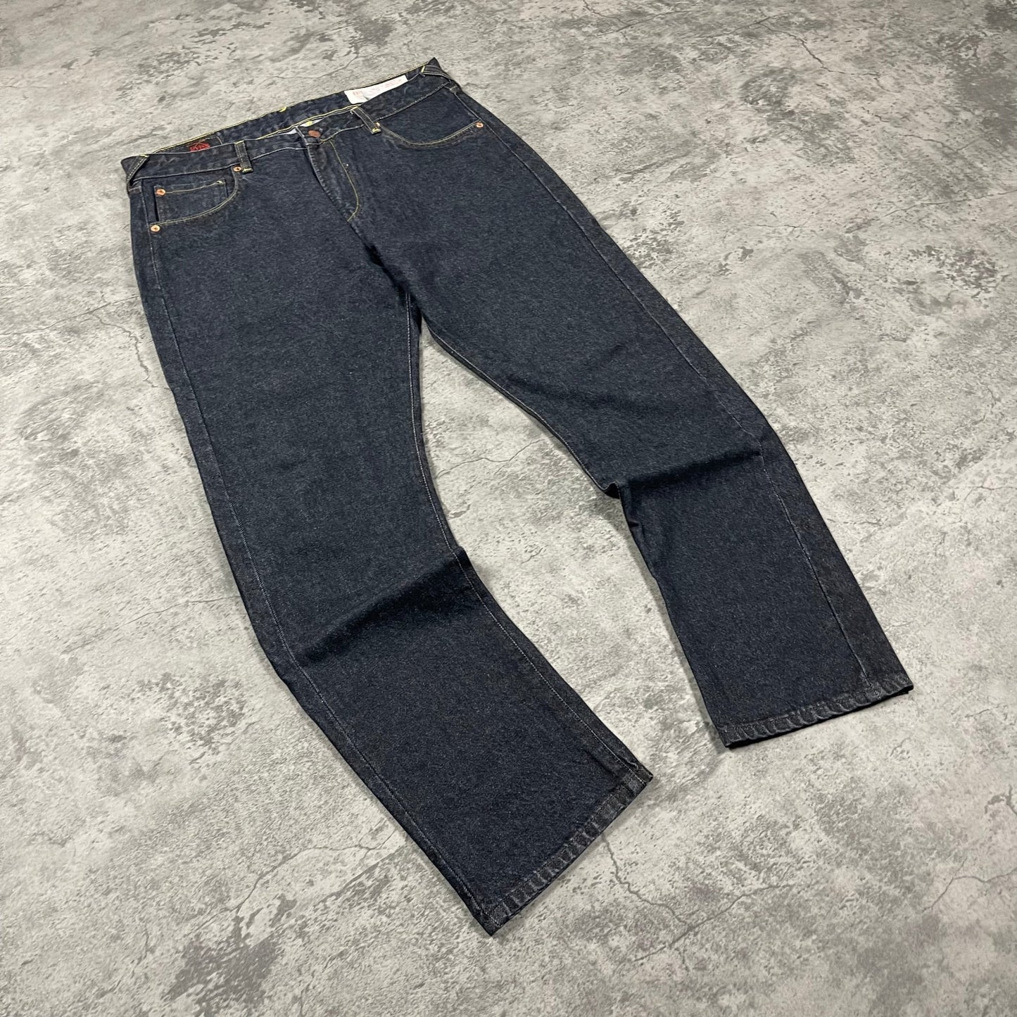 Evisu Daicock Embroidered Jeans (L) - Roogsvintage