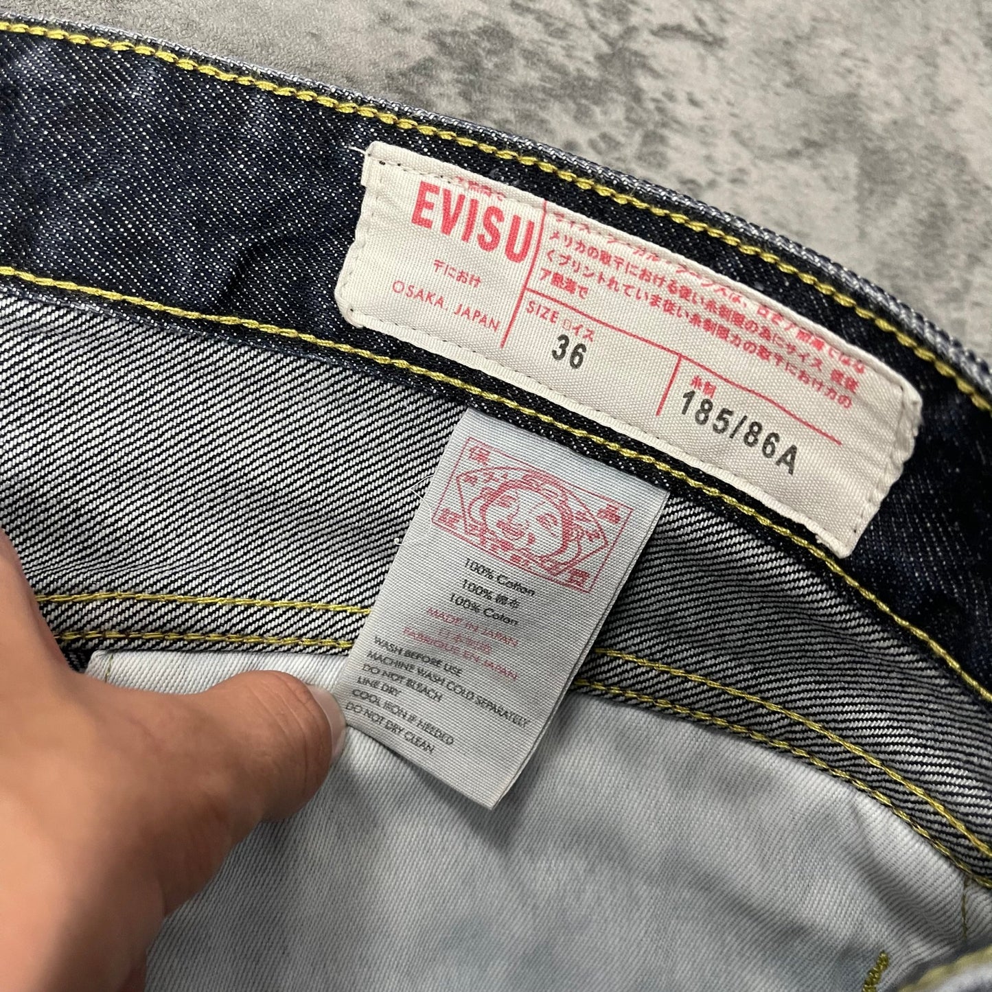 Evisu Daicock Embroidered Jeans (L) - Roogsvintage