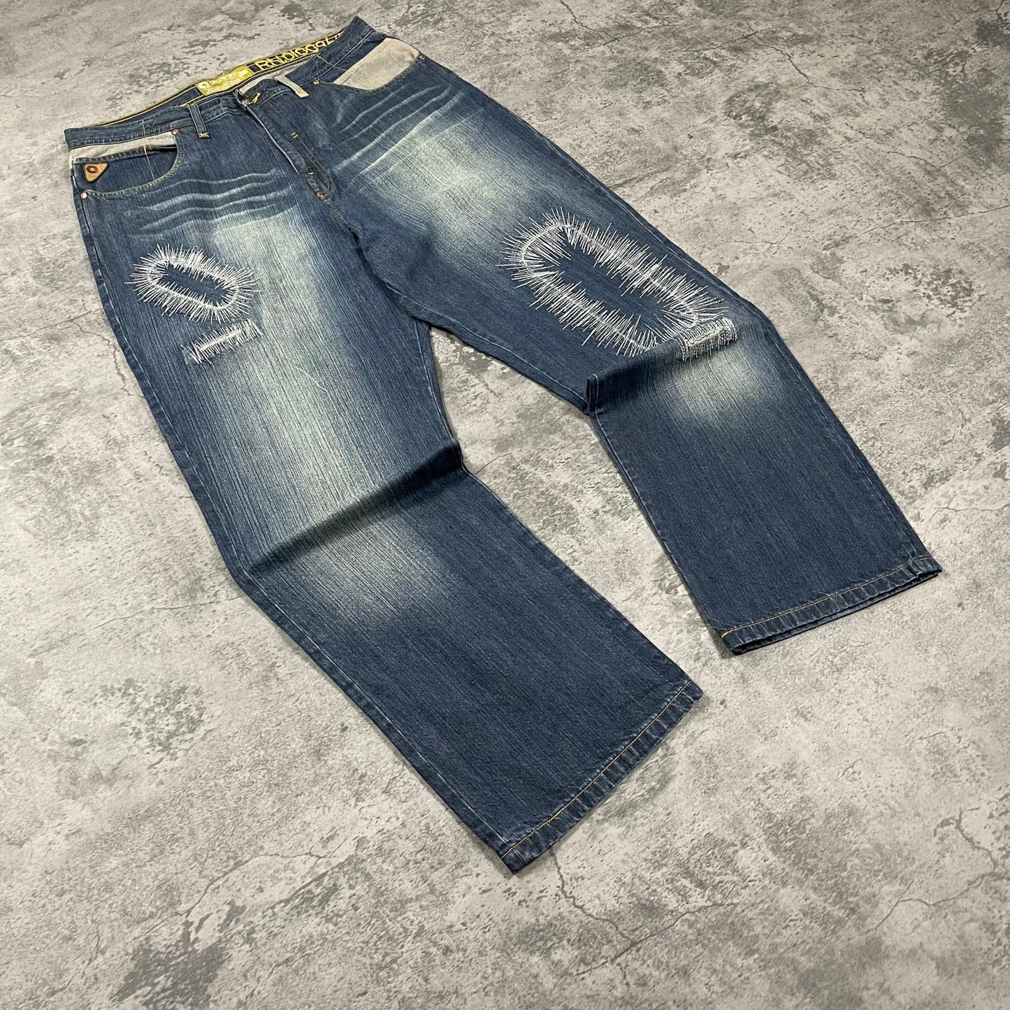 Vintage Akademiks Baggy Jeans (XL) - Roogsvintage