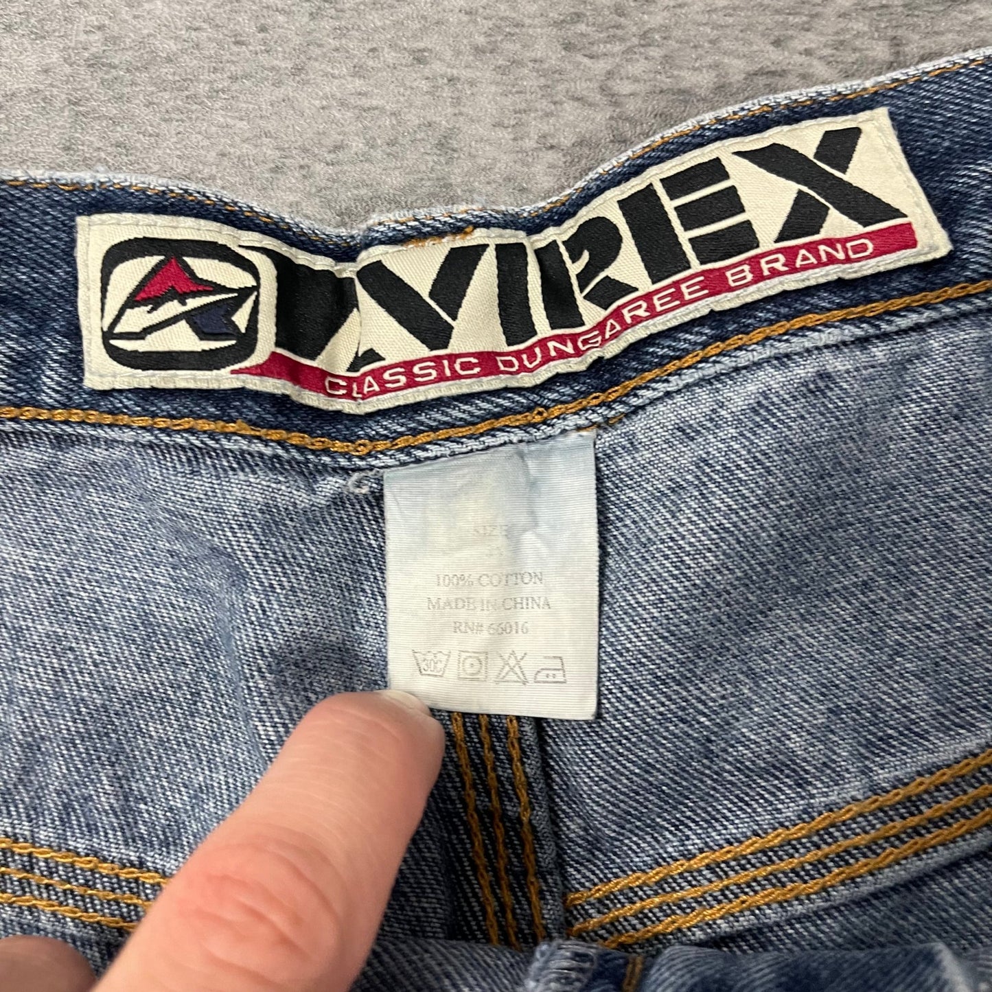 Vintage Avirex Baggy Jeans (XL) - Roogsvintage