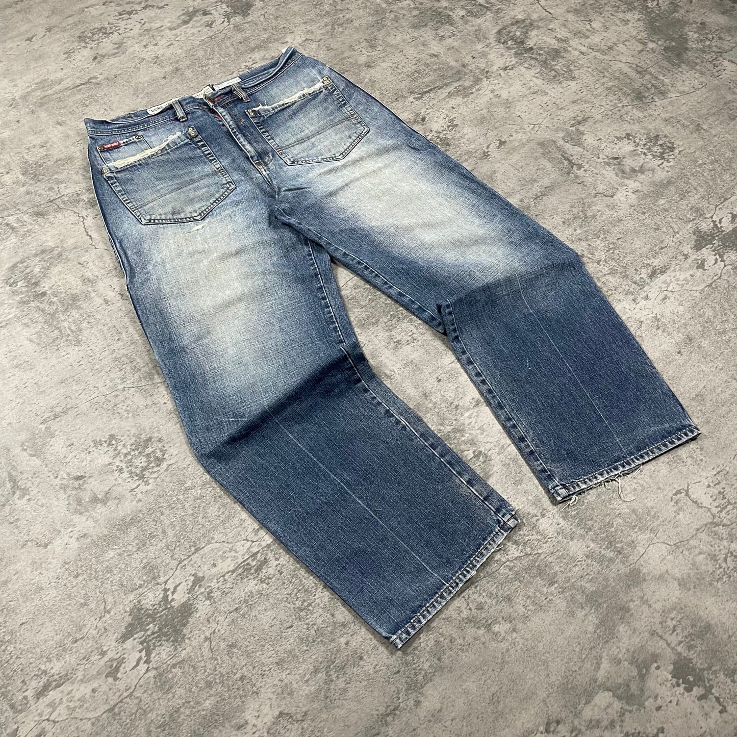 Vintage Ecko Unltd Baggy Jeans (L) - Roogsvintage