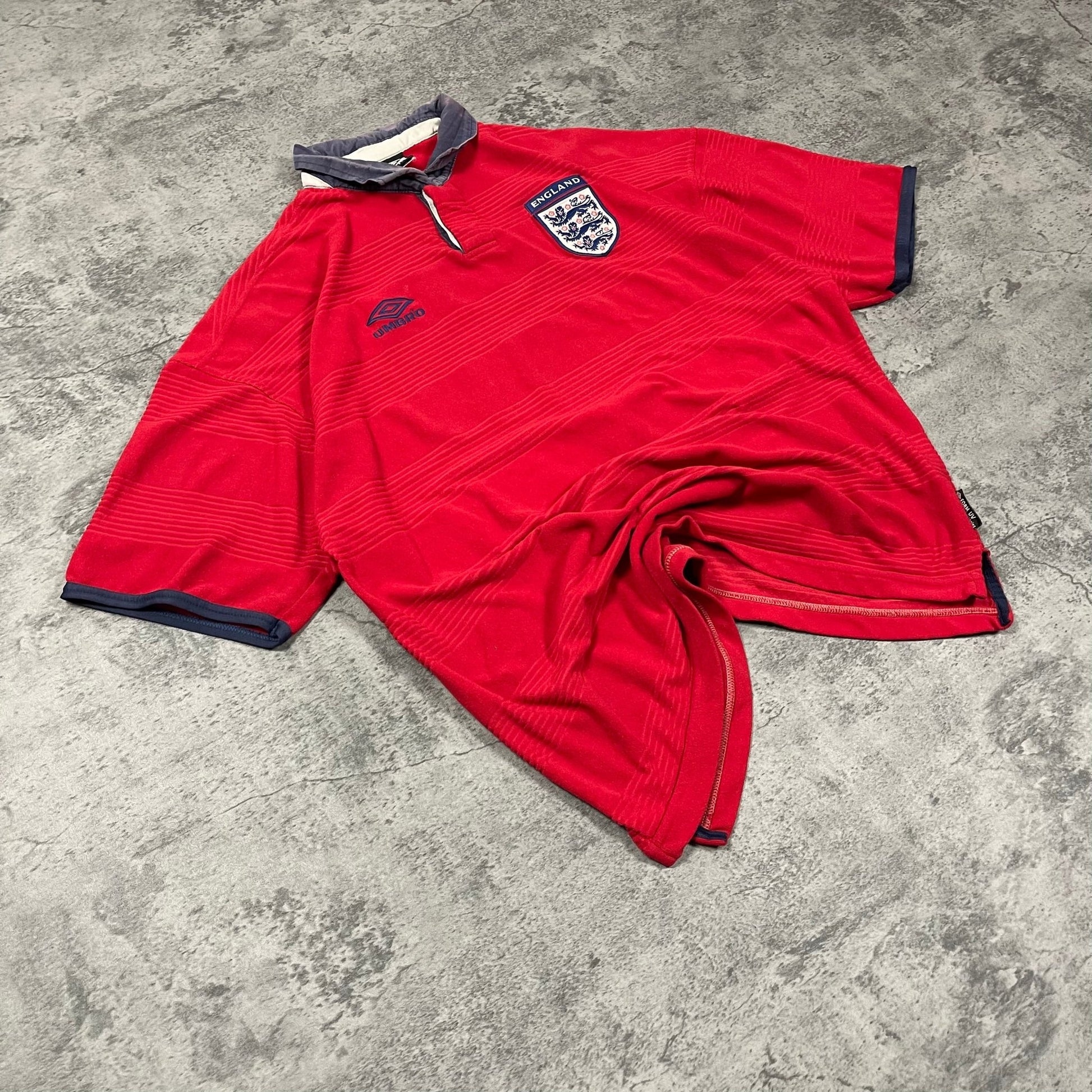 Vintage England Beckham Trikot (XL) - Roogsvintage