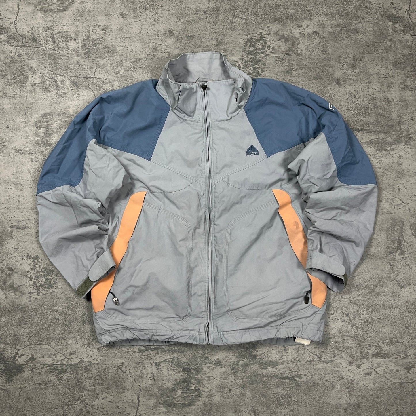 Vintage Nike ACG Jacke 00s (L) - Roogsvintage