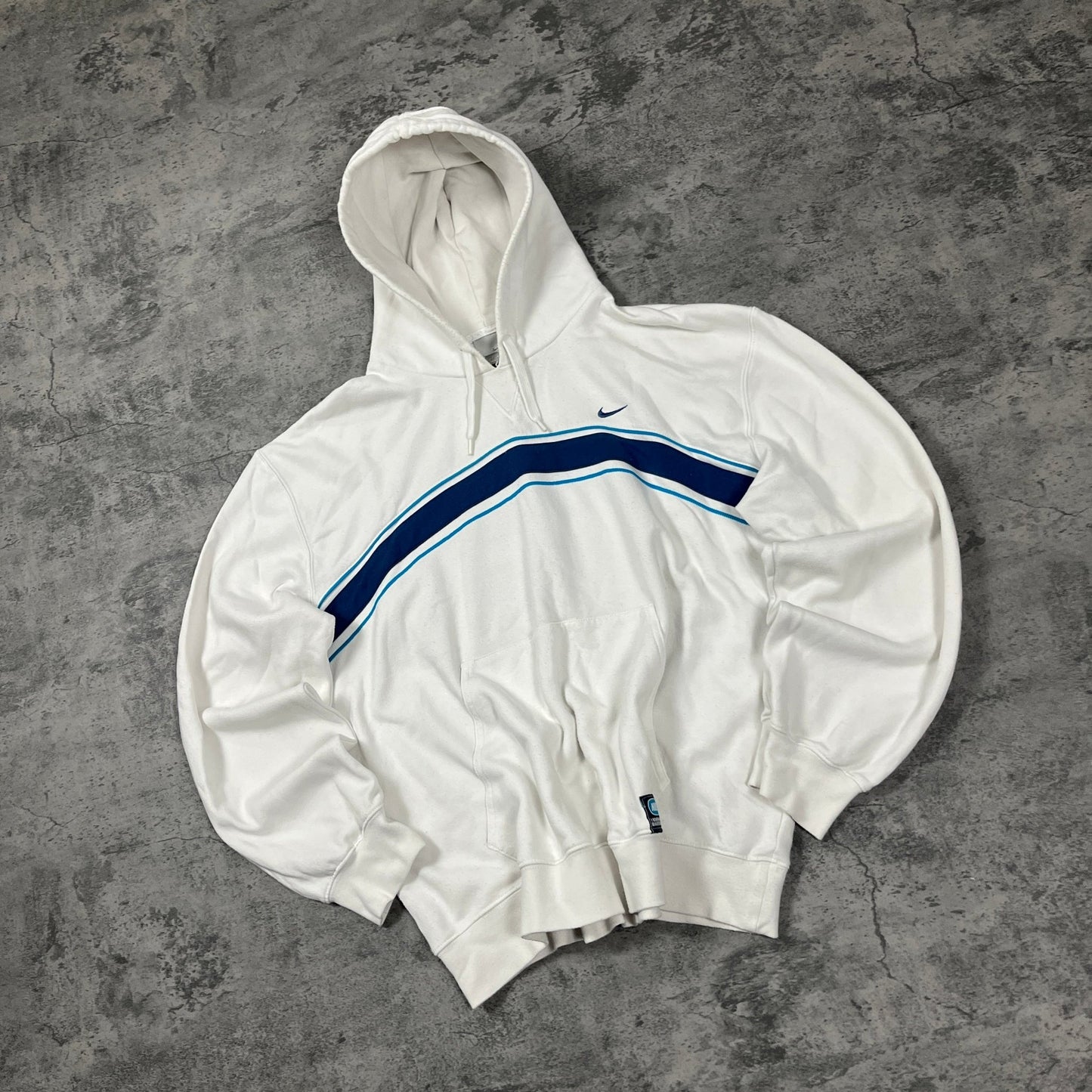 Vintage Nike Hoodie 00s (L) - Roogsvintage