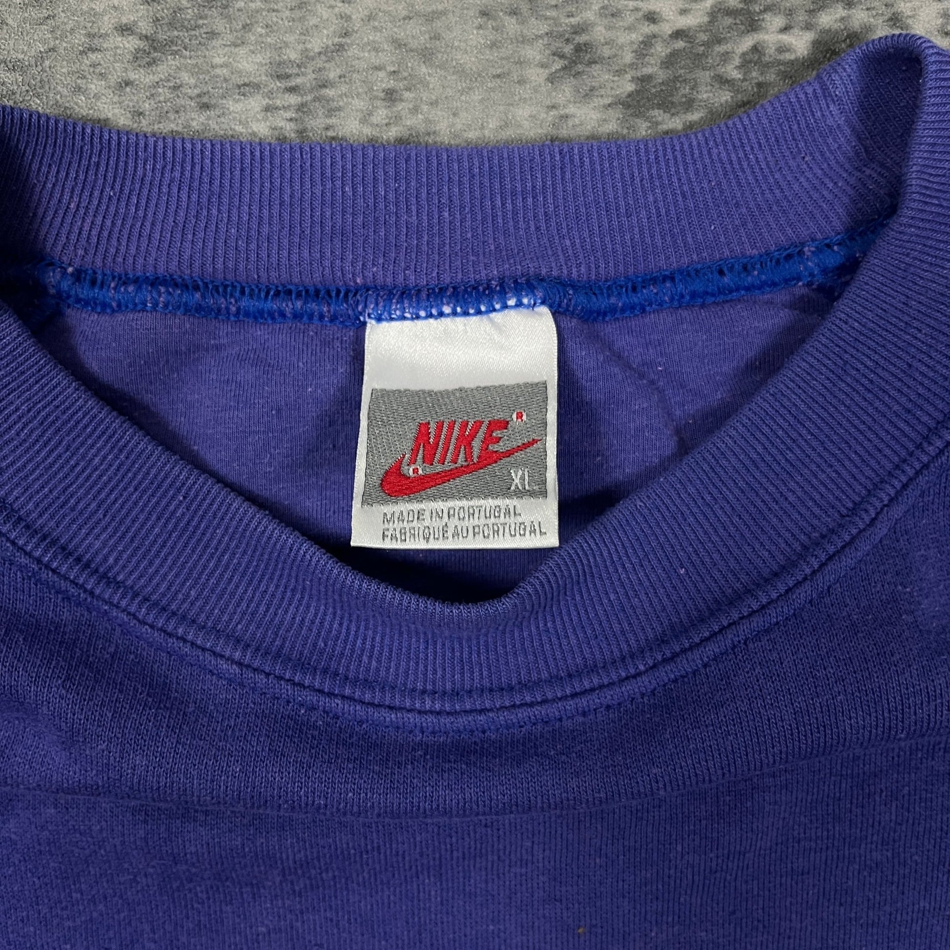 Vintage Nike Sweater 90s (XL) - Roogsvintage