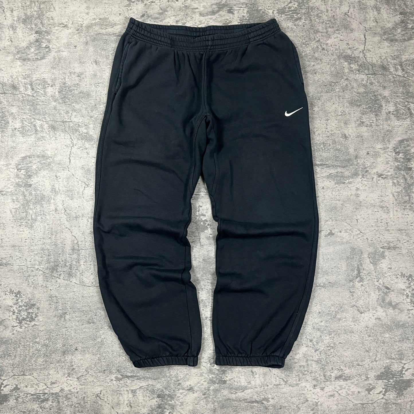 Vintage Nike Sweatpants (XL) - Roogsvintage