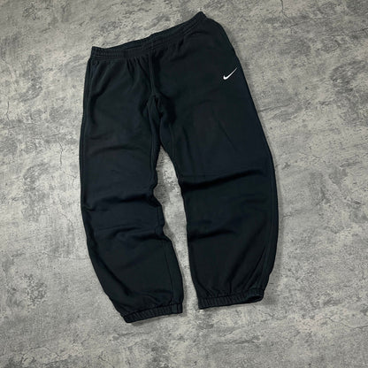 Vintage Nike Sweatpants (XL) - Roogsvintage