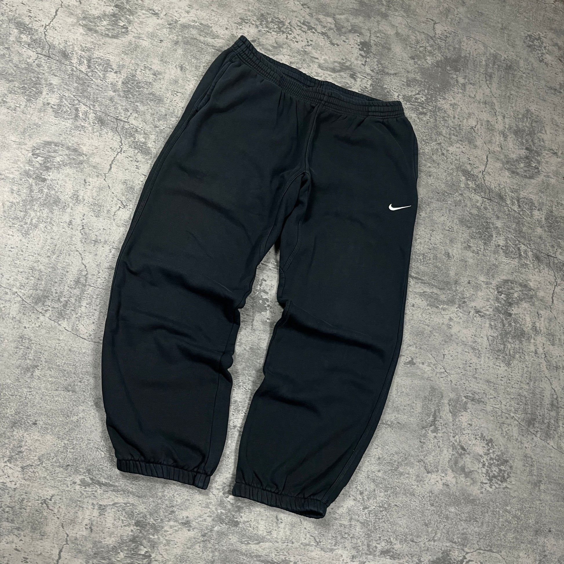 Vintage Nike Sweatpants (XL) - Roogsvintage