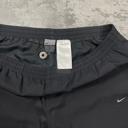 Vintage Nike Trackpants 00s (M) - Roogsvintage