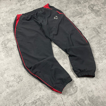 Vintage Nike Trackpants 00s (XL) - Roogsvintage