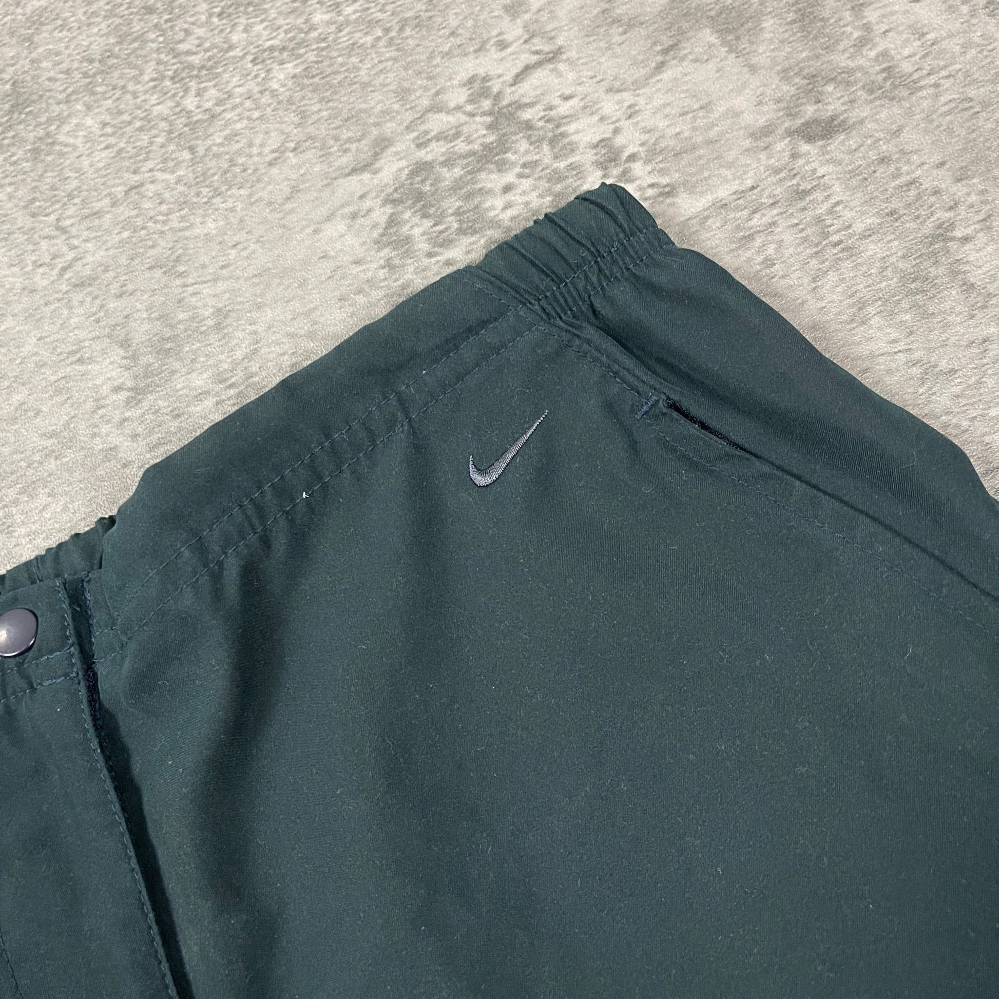 Vintage Nike Trackpants Damen 00s (M) - Roogsvintage