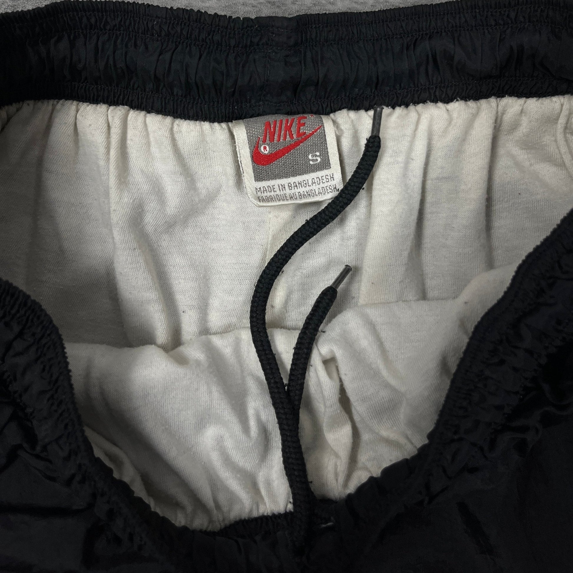 Vintage Nike Tracksuit 90s (M) - Roogsvintage