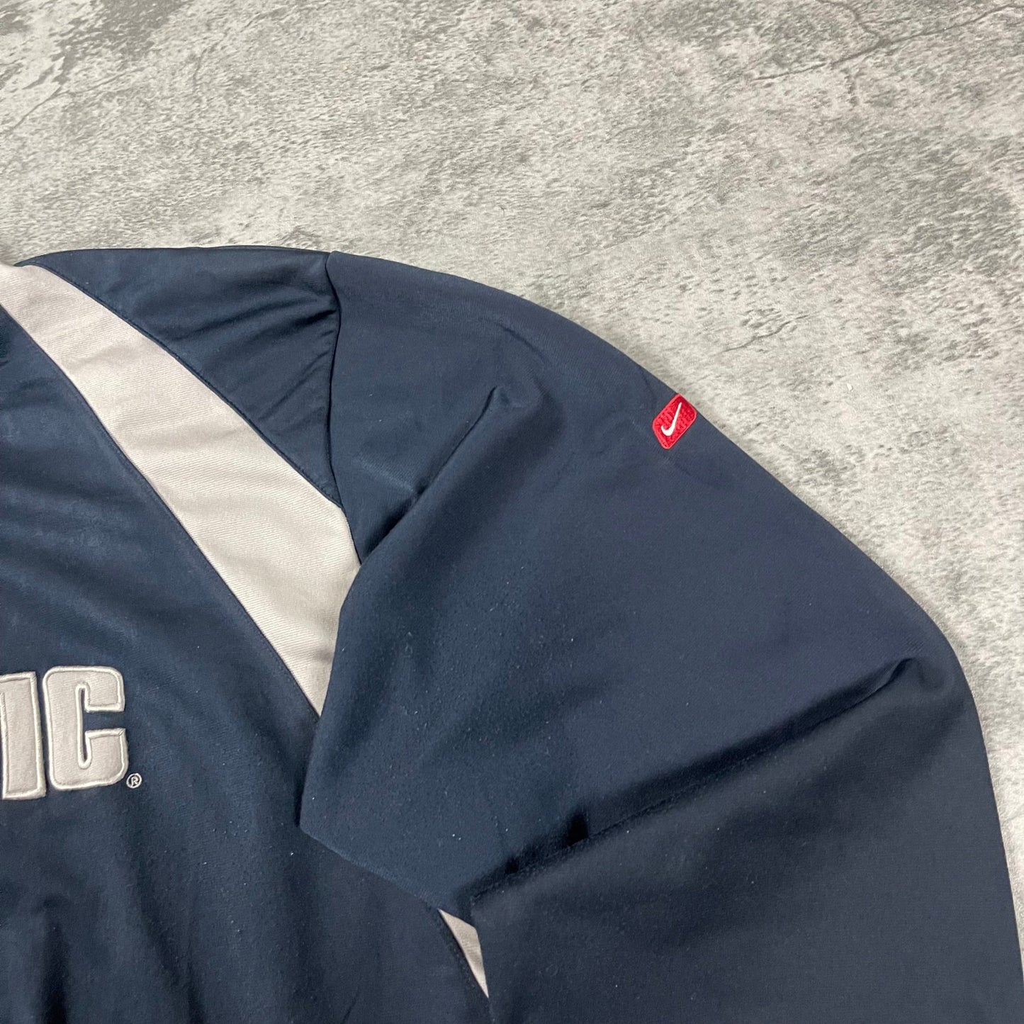 Vintage Nike Tracksuit (L) - Roogsvintage