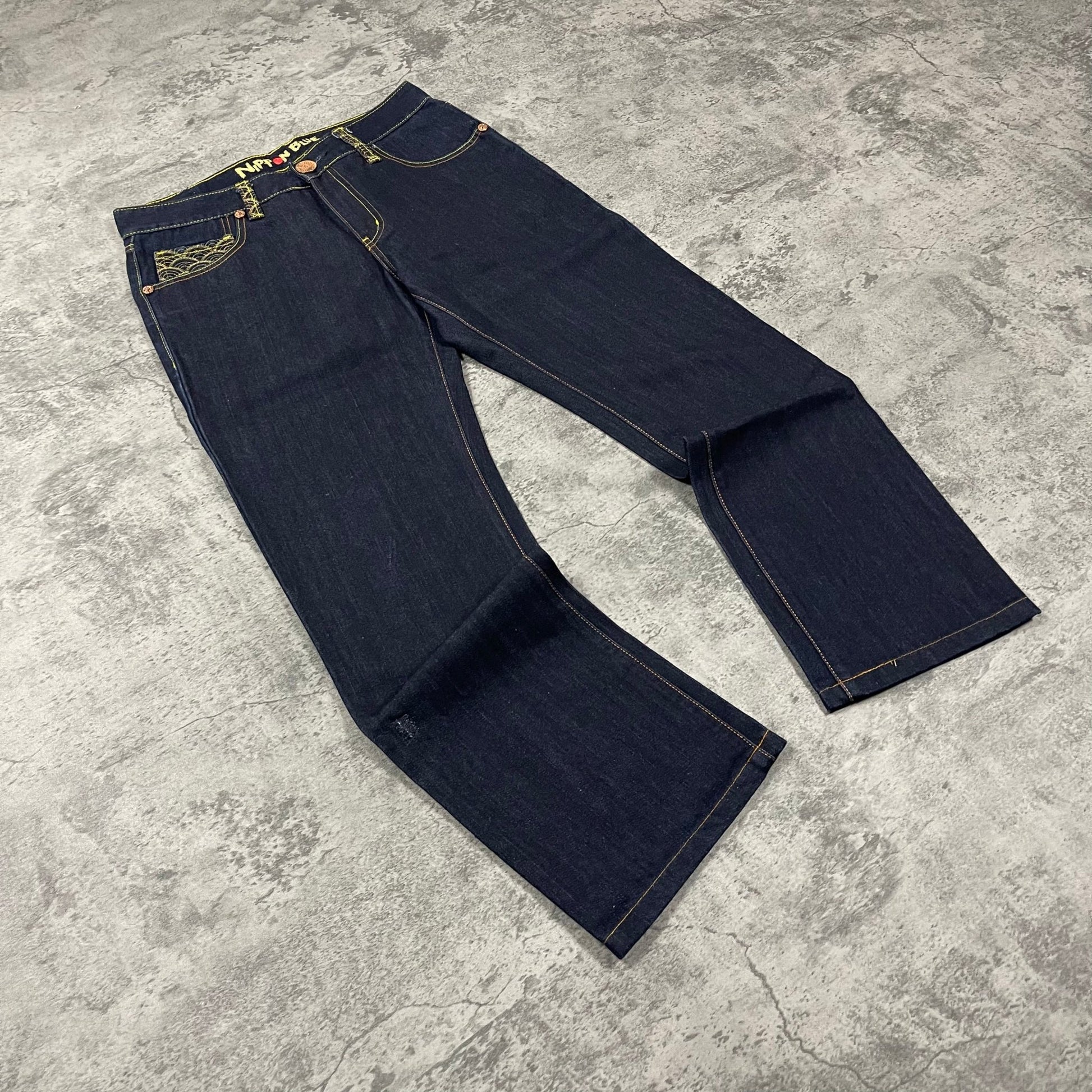 Vintage Nippon Blue Straight Fit Jeans (S - M) - Roogsvintage