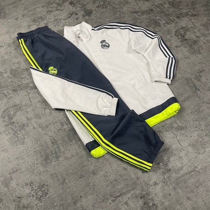 Vintage Real Madrid Tracksuit (M) - Roogsvintage