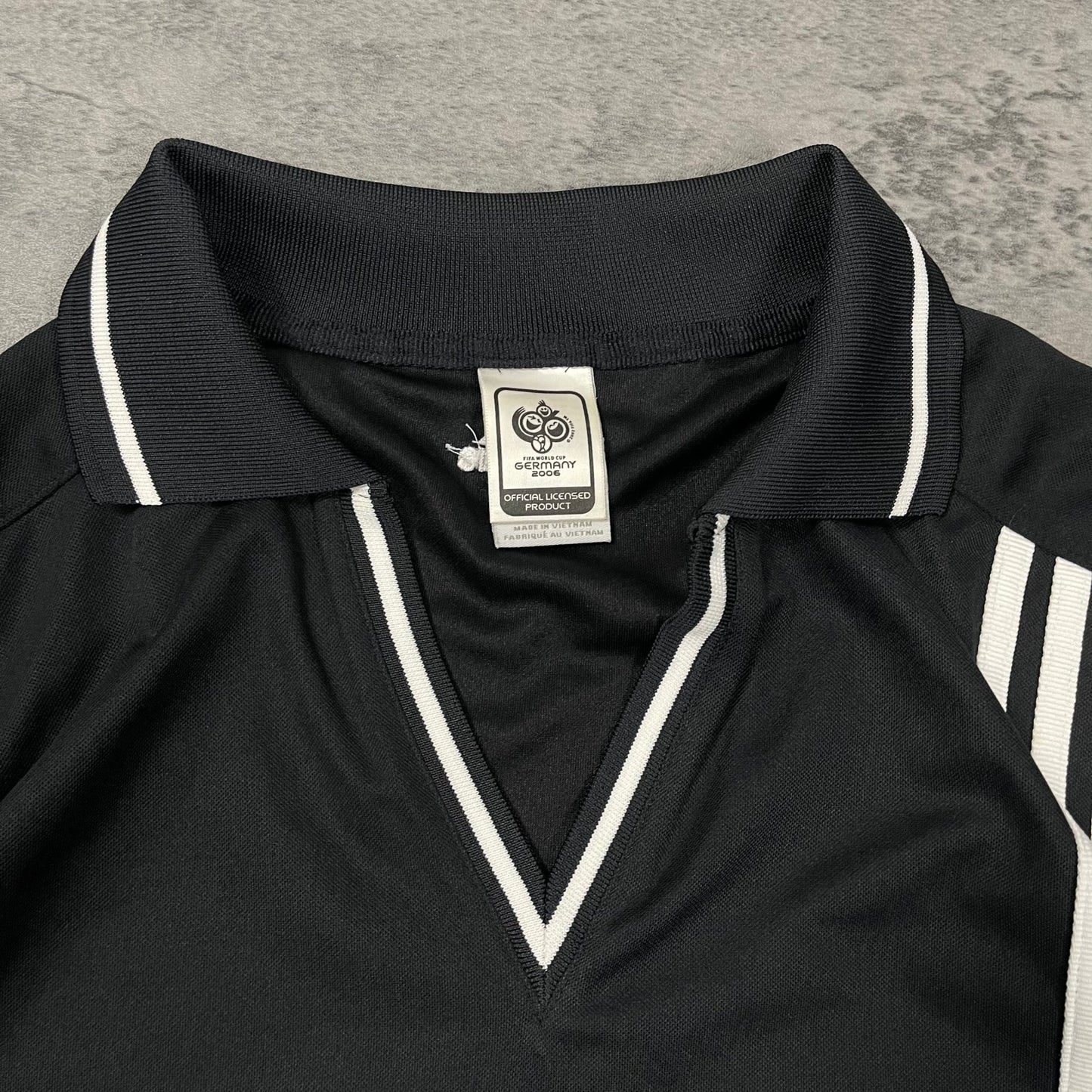 Vintage Selten Adidas Deutschland Trikot (M) - Roogsvintage